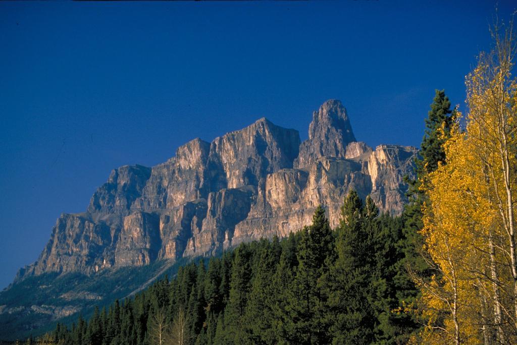Hi Castle Mountain - Hostel Kültér fotó